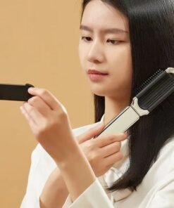 Alternative view of Premium Mini Foldable Hair Brush with Mirror – Stylish and Travel-Friendly